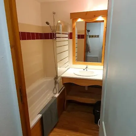 Appartement 3 Etoiles Au Pied Des Pistes Avec Balcon Ete Chamrousse Buitenkant foto